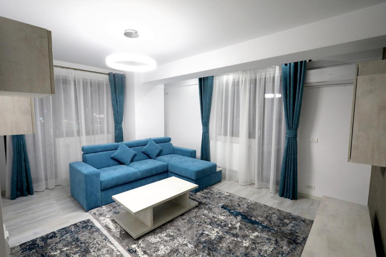 Sif Residence Craiova Exteriör bild